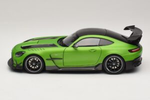 Mercedes AMG GT Black Series C190 Matt Green Metallic Minichamps 1:18 110032022 メタル - 画像 4/8