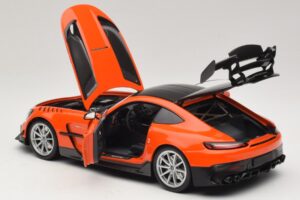 Mercedes AMG GT Black Series C190 オレンジ シルバーホイール付き Minichamps 1:18 110032024 メタル - 画像 5/8