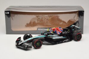 Mercedes AMG Petronas W15 E Performance L. Hamilton Winner British GP 2024 Minichamps 1:18 110241244 レジン - 画像 7/7