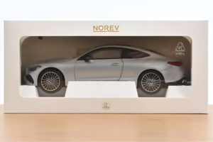 Mercedes CLE C236 クーペ Hightech Silver Norev 1:18 183939 メタル - 画像 2/2