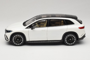 Mercedes EQS SUV X296 Manufaktur Diamond White NZG 1:18 B66960590 メタル - 画像 4/8