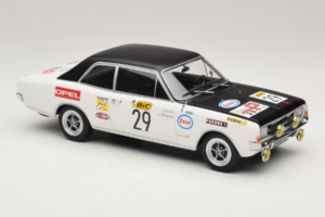 Opel Commodore A #29 J-L. Clarr / J-P. Peyroux Tour de France Automobile 1971 MCG 1:18 MCG18562R メタル - 画像 4/6