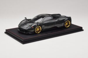 Pagani Huayra Starry Night Sky AB 1:18 REMC039 レジン - 画像 2/7