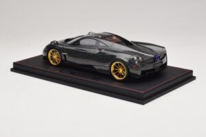 Pagani Huayra Starry Night Sky AB 1:18 REMC039 レジン - 画像 5/7