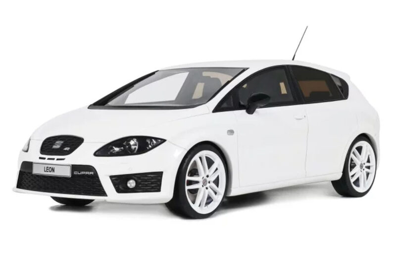 SEAT Leon Cupra R Mk2 ホワイト Otto 1:18 OT1332 レジン