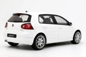 Volkswagen Golf GTI Mk5 Edition 30 Candy White Otto 1:18 OT1250 レジン - 画像 2/5
