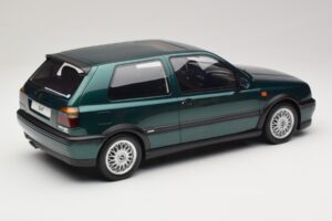 Volkswagen Golf Mk3 VR6 Carat Dragon Green Otto 1:12 G099 レジン - 画像 2/6