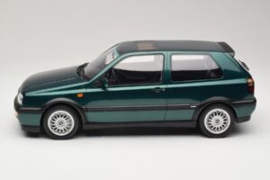 Volkswagen Golf Mk3 VR6 Carat Dragon Green Otto 1:12 G099 レジン - 画像 3/6