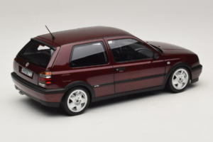 Volkswagen Golf VR6 Mk3 Indian Red 限定版 Norev 1:18 188505 メタル - 画像 3/8