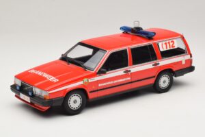 Volvo 740 GL エステート Brandweer Grobbendonk Minichamps 1:18 155171795 メタル