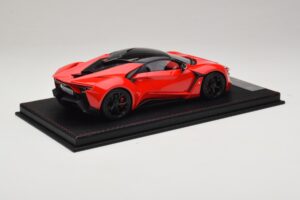 W Motors Fenyr Supersport レッド SophiArt 1:18 SA003-06 レジン - 画像 2/6