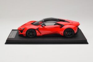 W Motors Fenyr Supersport レッド SophiArt 1:18 SA003-06 レジン - 画像 3/6