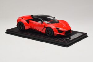 W Motors Fenyr Supersport レッド SophiArt 1:18 SA003-06 レジン - 画像 5/6