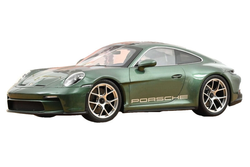 Porsche 911 992 S/T Malachite Green Metallic Norev 1:12 127552 メタル