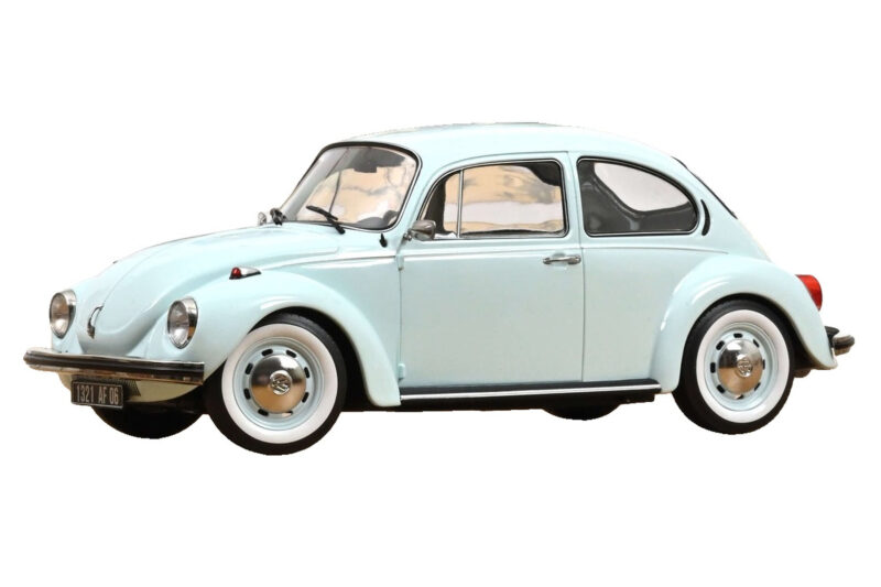 Volkswagen 1303 Pastel Blue Norev 1:18 188676 メタル