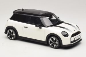 Mini Cooper S F66 Nanuq White Metallic Otto 1:18 OT1245 レジン - 画像 4/6