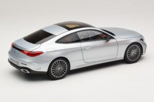 Mercedes CLE C236 クーペ Hightech Silver Norev 1:18 183939 メタル - 画像 3/8