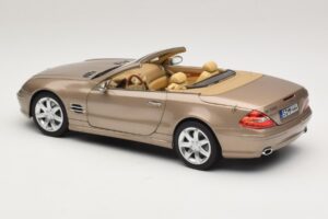 Mercedes SL500 R230 Travertine Beige Norev 1:18 183843 メタル - 画像 8/9