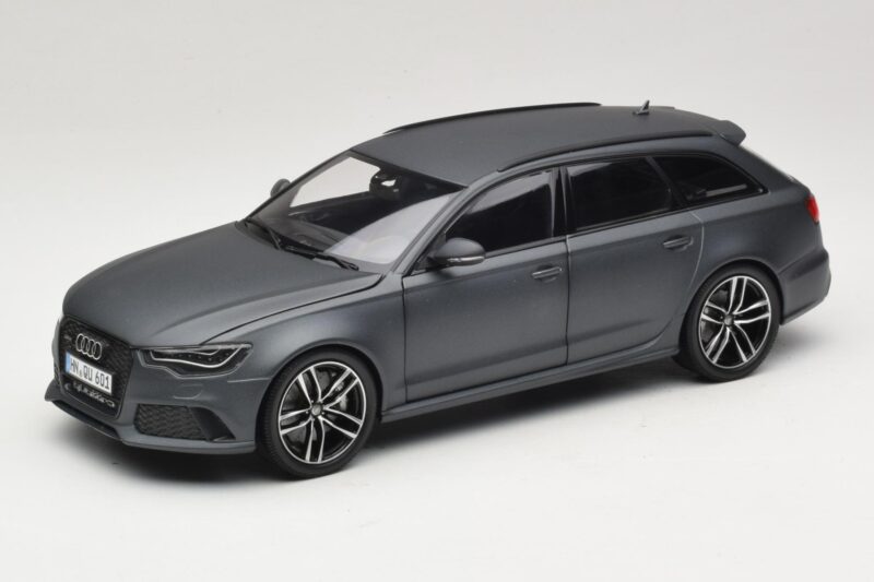 Audi RS6 C7 Avant Daytona Grey Minichamps 1:18 5011216225 メタル