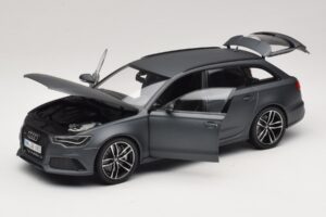 Audi RS6 C7 Avant Daytona Grey Minichamps 1:18 5011216225 メタル - 画像 3/8