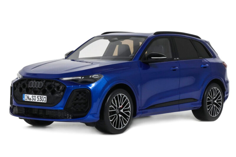 Audi SQ5 FY TFSI Ultra ブルー Otto 1:18 OT1281 レジン