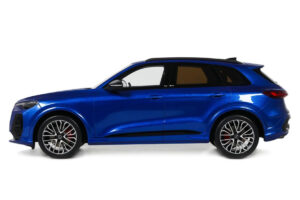 Audi SQ5 FY TFSI Ultra ブルー Otto 1:18 OT1281 レジン - 画像 3/5