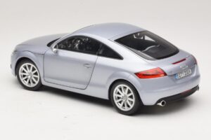 Audi TT 8N Silverblue Metallic Minichamps 1:18 100015020 メタル - 画像 7/8