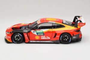 BMW M4 GT3 #31 Schubert Motorsport S. van der Linde Winner DTM Lausitzring 2022 Minichamps 1:18 113222031 メタル - 画像 4/8