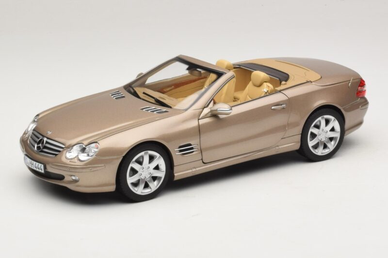 Mercedes SL500 R230 Travertine Beige Norev 1:18 183843 メタル