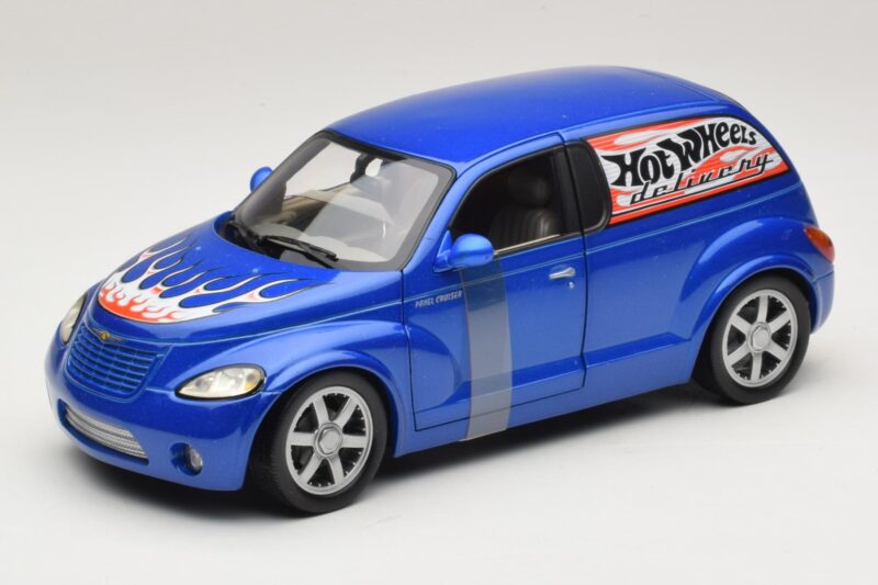Chrysler PT Cruiser デリバリー ブルー Hot Wheels 1:18 29616 メタル