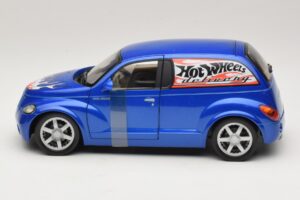 Chrysler PT Cruiser デリバリー ブルー Hot Wheels 1:18 29616 メタル - 画像 3/7