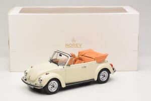 Volkswagen 1303 カブリオレ Cream White Norev 1:18 188535 メタル - 画像 6/6