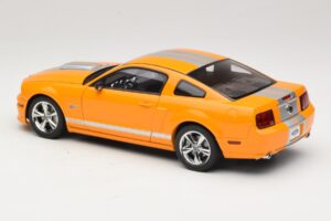 Ford Mustang GT S197 Grabber Orange Metallic AUTOart 1:18 73117-A1 メタル - 画像 7/8