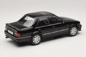 Ford Orion Mk2 RS Package ブラック MCG 1:18 MCG18649 メタル - 画像 2/6
