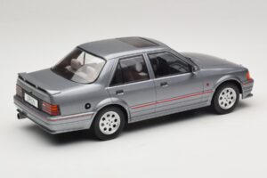 Ford Orion Mk2 RS Package グレー MCG 1:18 MCG18489 メタル - 画像 2/6