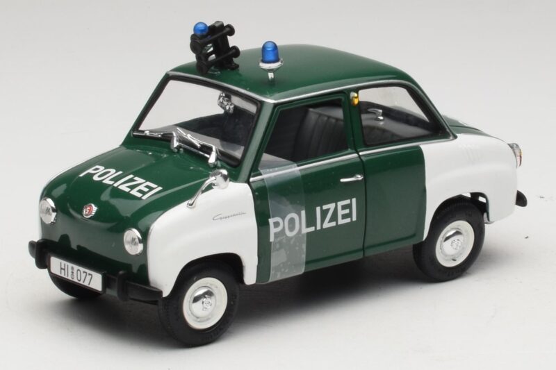 Goggomobil T250 ポリス Revell 1:18 08976-R1 メタル