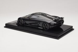 Koenigsegg Regera ブラック カーボンパッケージ FrontiArt 1:18 F079-179 レジン - 画像 5/7