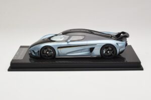 Koenigsegg Regera ブルー カーボンパッケージ FrontiArt 1:18 F079-173 レジン - 画像 3/7