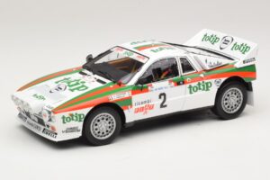 Lancia 037 #2 A. Bettega / M. Perissinot Rally San Marino 1984 Kyosho 1:18 08306F メタル