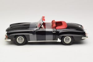 Mercedes 190 SL W121 ロードスター ブラック ERTL 1:18 7464 メタル - 画像 3/6