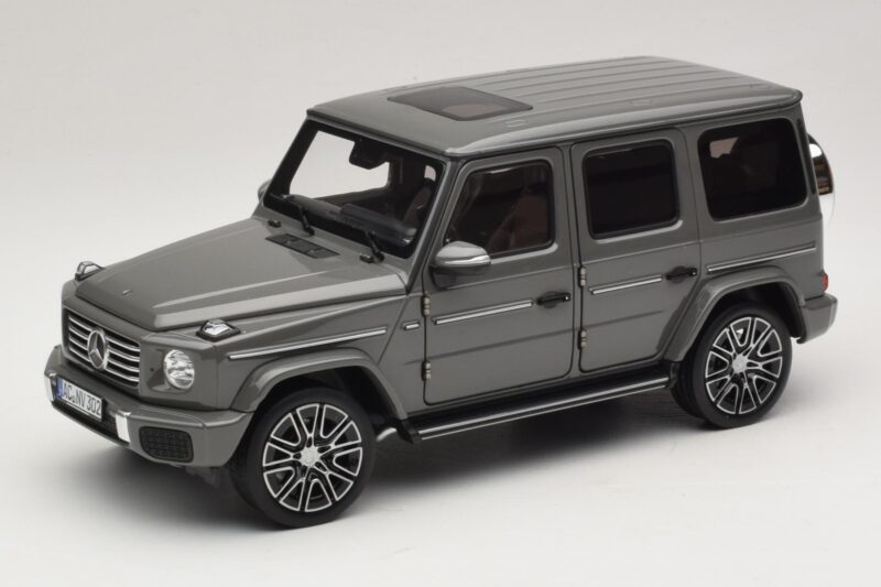 Mercedes G-Class W465 Classic Grey Norev 1:18 183035 メタル