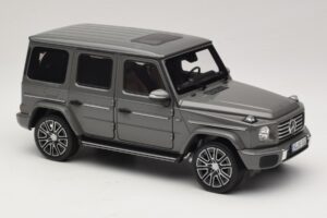 Mercedes G-Class W465 Classic Grey Norev 1:18 183035 メタル - 画像 4/6