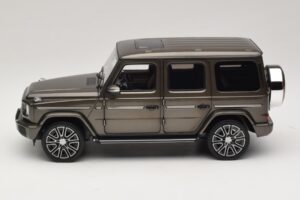 Mercedes G-Class W465 Indium Grey Norev 1:18 183036 メタル - 画像 3/6