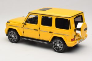 Mercedes G-Class W465 Sun Yellow Norev 1:18 183038 メタル - 画像 5/6