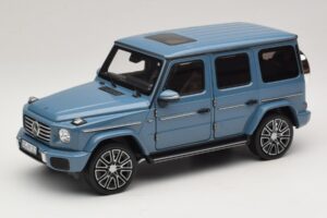 Mercedes G-Class W465 Vintage Blue Norev 1:18 183034 メタル