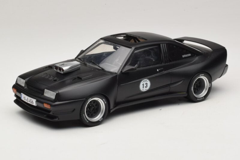 Opel Manta B カスタム マットブラック Kenwood MCG 1:18 MCG18095 メタル