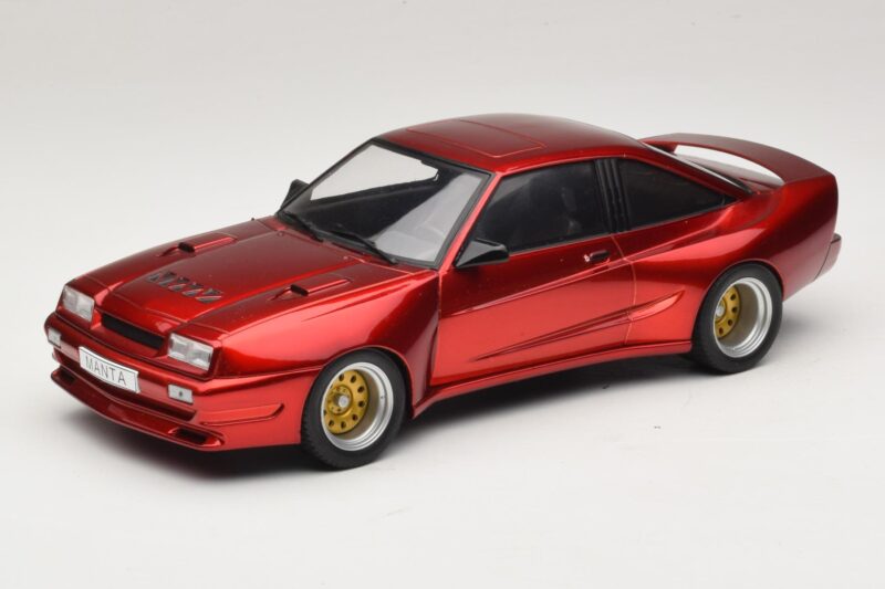 Opel Manta B Mattig レッド MCG 1:18 MCG18265 メタル