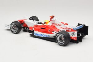 Panasonic Toyota Racing TF106 #12 R. Schumacher Presentation 2006 Minichamps 1:18 AM59553G メタル - 画像 5/6