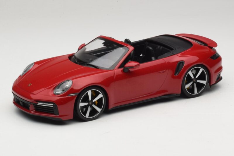 Porsche 911 992 Turbo S カブリオレ ダークレッド Minichamps 1:18 PORSCHE007 メタル