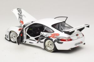 Porsche 911 996 GT3 RSR ホワイト 2005 Minichamps 1:18 WAP02160215 メタル - 画像 5/8